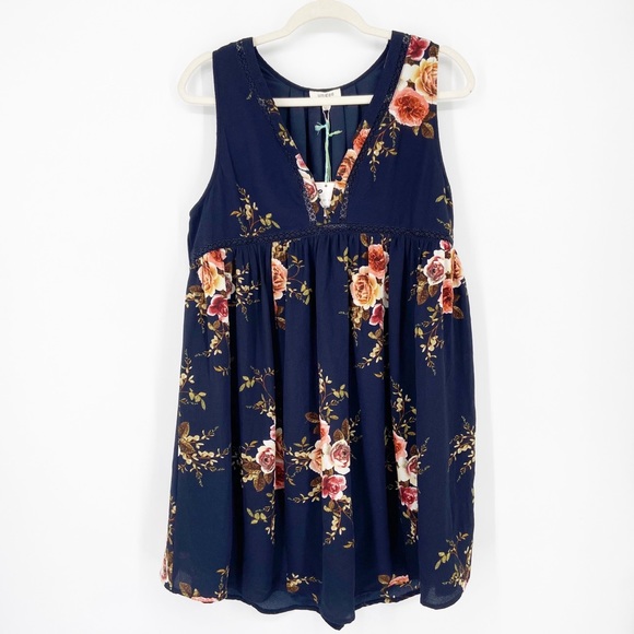 Umgee Dresses & Skirts - Umgee Navy Floral Boho Sleeveless Lined Dress NWT